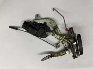 Cerradura y actuador puerta maletero trasero Suzuki Jimny 1998-2004 - Imagen 1 de 6