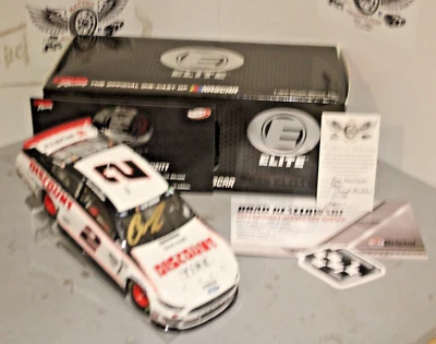 2020 Brad Keselowski Discount Bristol 1/24 Action RCCA Elite Diecast Autographed - Image 1 of 2