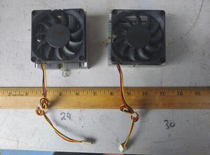 21NN22 PAIR OF CPU COOLERS: 12VDC, 70MM, 77X68X27MM SINKS, TEST GOOD, DUSTY - Picture 1 of 4