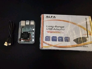 Alfa Network &Raspberry Pi 4 Model B 8GB with Cooling Kit mounted & Case w/ Fan - Afbeelding 1 van 7