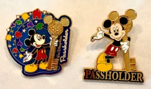 Walt Disney World 2003 & 2004 Annual Passholder exclusive pins. Collectibles!! - Picture 1 of 8