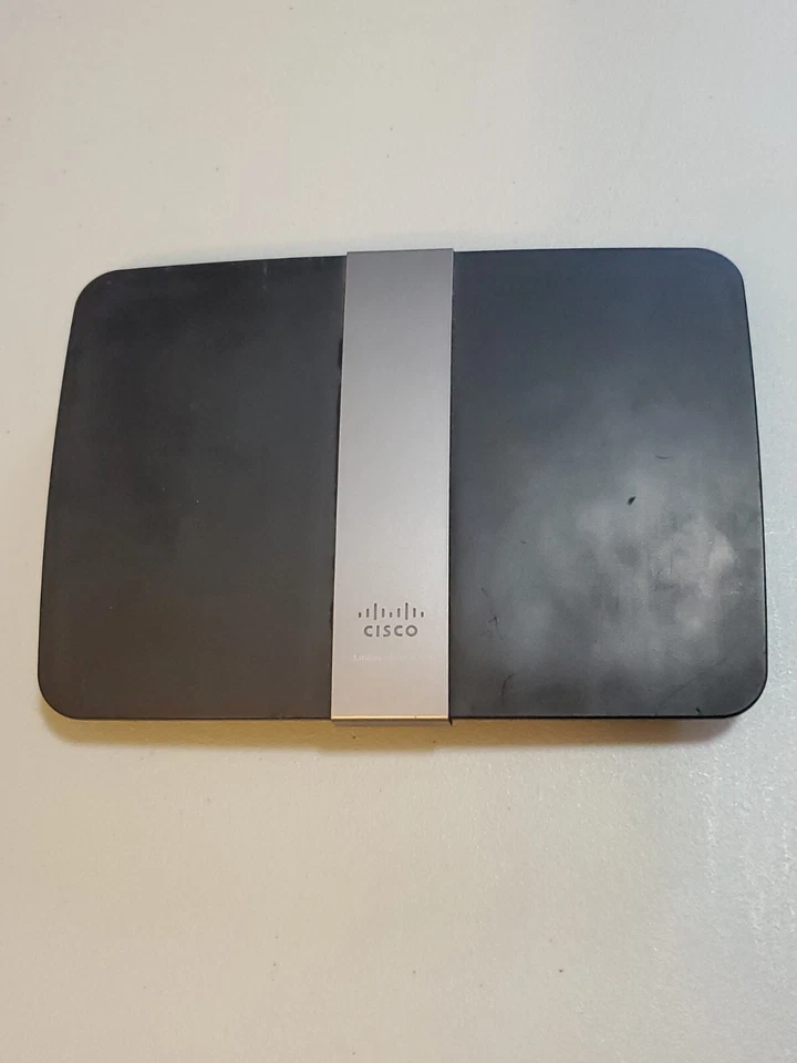 LINKSYS Cisco EA4500 Wi-Fi Home Base Dual-Band N900 Router Gigabit USB Port New - Image 1 of 3