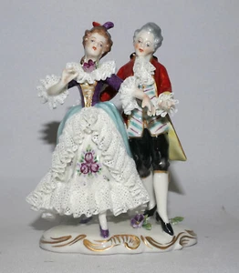 Figura de porcelana Aelteste Volkstedt Rudolstadt pareja rococó H. 12,0 cm B. 9,0 cm - Imagen 1 de 19
