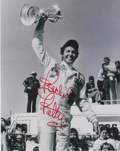 Coches Nascar autografiados firmados por Richard Petty HOF Victory 8x10 con certificado de autenticidad - Imagen 1 de 1