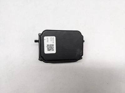Radar sensor de distancia de crucero adaptativo Toyota RAV4 2016-2018 88210-07010 Foto 1 de 4