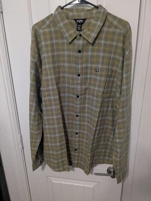 NWT Men's Billabong Dallas Gold Plaid Flannel Long Sleeve Size XL - Image 1 of 4