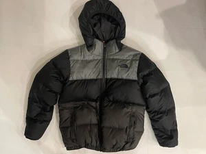 REVERSIBLE! The North Face Black Insulated Boys’ Jacket Size Medium 10/12 - Picture 1 of 19