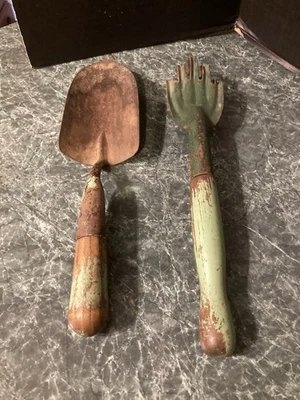 Vintage Garden Trowel And Cultivater. Green Handles. READ  - Image 1 of 4