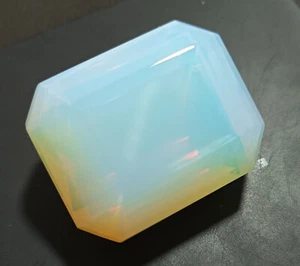 Großer blau rosafarbener Feueropal 120+ ct. australischer Smaragdschliff lose Edelstein - Bild 1 von 7