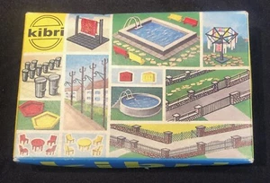 De colección Kirbri Bausatz 8092 Escala HO Paisaje Suburbano Nuevo en Caja Original - Imagen 1 de 8