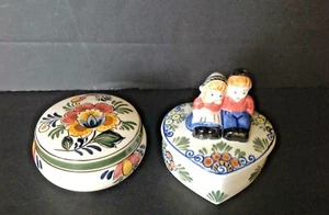Pair Vintage Delft Blue Holland Hand-painted Boy & Girl 3" Round Trinket Boxes - Picture 1 of 11