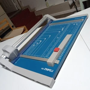 Dahle 550 Profi Rotationstrimmer 14" Papierschneider 20 Blatt Kapazität Germany - Bild 1 von 14