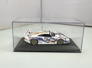 Minichamps escala 1:43 Porsche 911 GT1 #26 Goodyear Le Mans GTS Racing con pantalla - Imagen 1 de 12