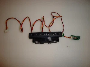 Philips IR ET clavier 715G5252-K01-000-004S ir pad 715G5596-R01-000-004X - Photo 1/2
