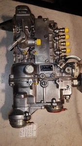 Pompa iniezione Mercedes W124 E 250 TD Bosch OM602A 2,5 L 5 cilindri come nuova! - Foto 1 di 5