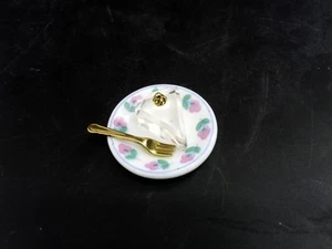 Mini Swarovski? Plate with Cake And Fork Figure - Imagen 1 de 5
