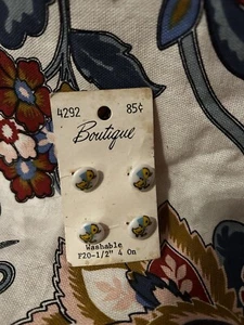 Baby Ente Knöpfe Kinderzimmer Vintage Neu aus altem Lagerbestand - Bild 1 von 3