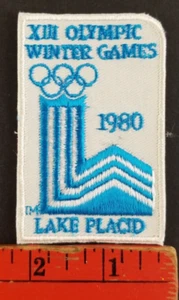 Vintage 1980 Lake Placid Olympic Winter Games Patch - Picture 1 of 2