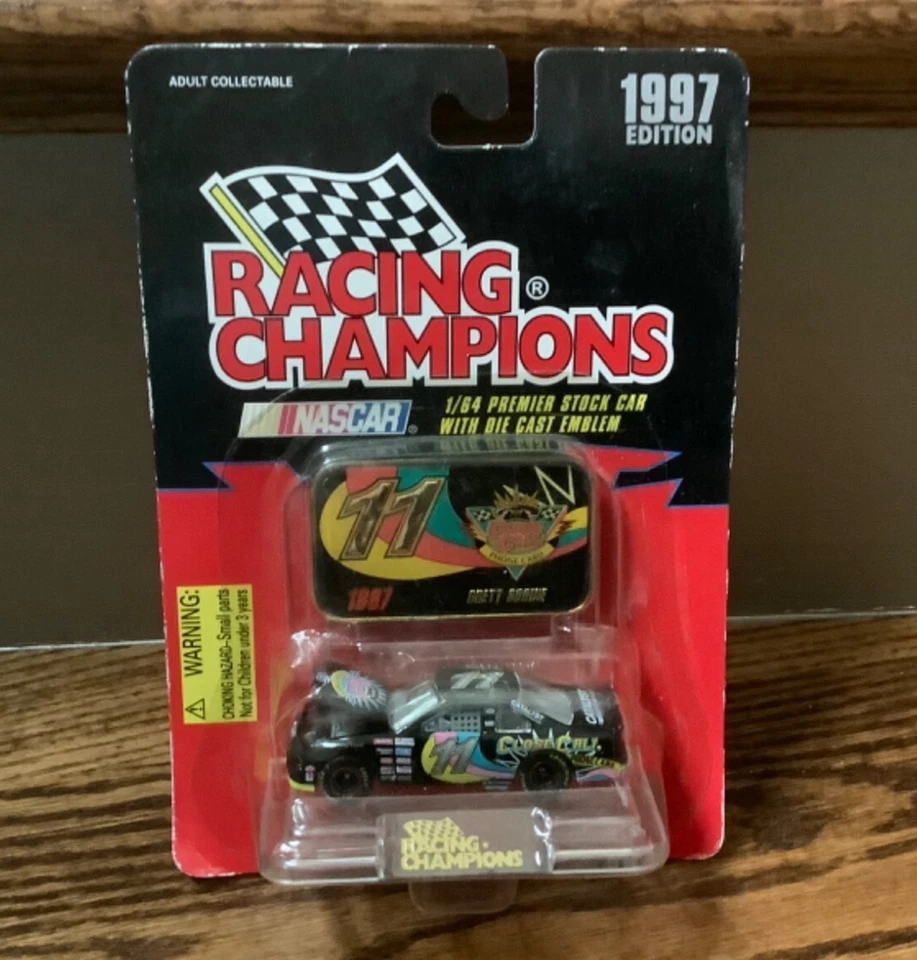 Racing Champions 1/64 Premier Stock Car With Die Cast Emblem Steve Grissom 1996 WCW 29