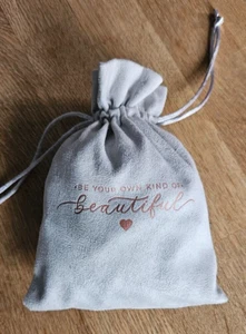 5 x Party Bags Velvet Drawstring Bag for Birthday Party Thank you Gift Pamper - Picture 1 of 5