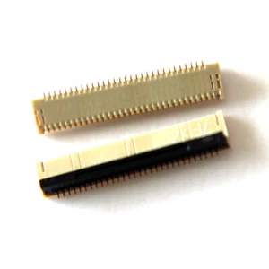 1 x LCD FPC Screen Connector For Motorola Moto Z2 Force XT1789 on motherboard - Picture 1 of 7