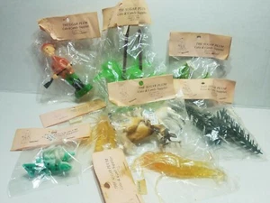 VINTAGE LOT OF 8 CAKE DECORATING TOPPERS DEER FISH SHRIMP TREES - Picture 1 of 11