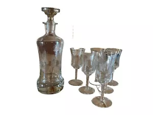 Vintage Etched Romanian Crystal Wine Decanter & 6 matching glasses - Picture 1 of 9