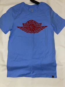 Jordan t-shirt Size small - Picture 1 of 3