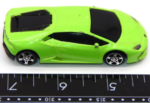 Maisto Lamborghini Huracan LP Diecast Car Toy Neon Green
