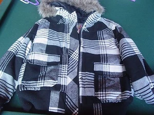 Girls OP Jacket Flannel Design with Hood size large - Picture 1 of 2
