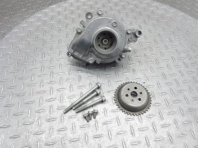 Polaris Slingshot SLR 2017 cubierta de bomba de refrigerante de agua carcasa piñón de engranaje OEM Foto 1 de 4