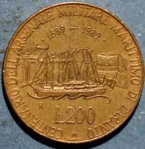 Italy 200 Lire Taranto Naval Arsenal 1989 KM# 130 - Picture 1 of 2