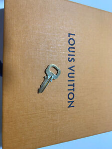 Cles clé  pour cadena Louis Vuitton numero 300 padlock speddy 25 alma