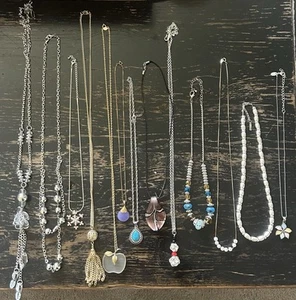Necklace lot of 13 - Picture 1 of 1
