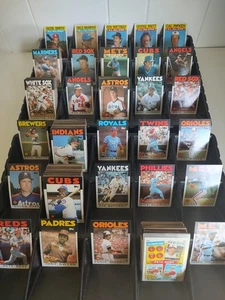 🔥 Set completo Topps Baseball 1986 1-792 quasi nuovo 🔥 - Foto 1 di 9