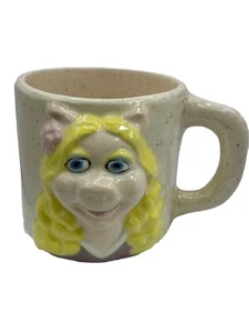 Vintage 1980s Muppets Jim Hensen Miss Piggy Hand Painted 3D Mug - Picture 1 of 9