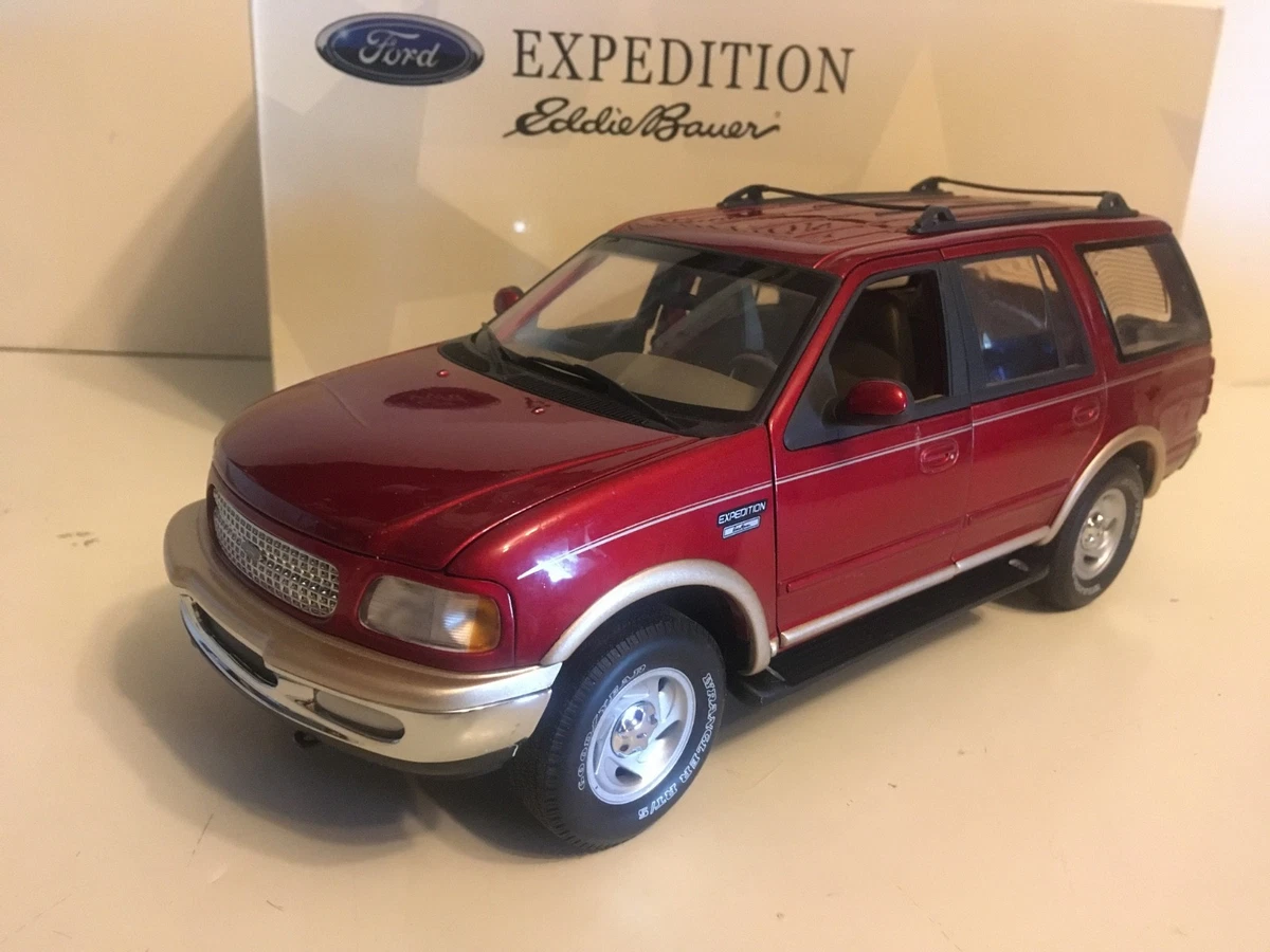 Las mejores ofertas en UT Ford 1:18 escala vehículos diecast y de