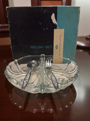 1847 Rogers Bros Relish Set Esperanto 3 piezas Plato de Vidrio Dividido De Colección Caja Original Foto 1 de 4