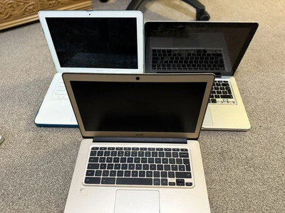 Laptops Bundle Joblot Faulty Spares Repairs Untested - Image 1 of 4