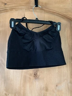 Sujetador deportivo Betsey Johnson Performance espalda deportiva detalle de malla negro talla M Foto 1 de 4