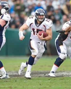 Tim Tebow #15 Denver Broncos NFL 8"X10" Glossy Photo Print 4-FVD - Picture 1 of 1