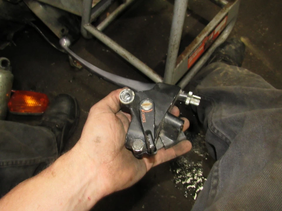 1983 honda gl1100 goldwing clutch perch and lever Foto 1 de 1