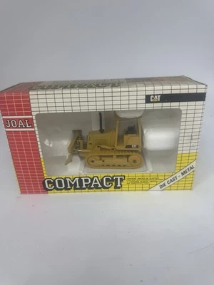 JOAL COMPACT 174 'CAT D5C BULLDOZER TRACTOR'. 1:50. MIB/BOXED - Image 1 of 4