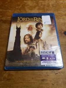 The Lord of the Rings - The Two Towers - Blu Ray Disc DVD - Picture 1 of 17