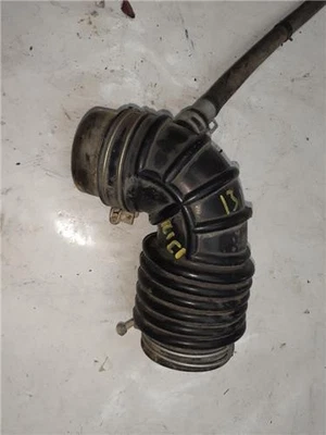 TURBO SCHLAUCH - - Nissan Pickup (D22)(02.1998->) 2.5 TD 4WD TD25TI Foto 1 de 3