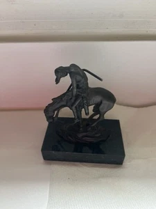 JAMES EARLE FRASER Bronze Statue 'End of The Trail' w/Marble Base 4-1/2" Tall - Picture 1 of 3
