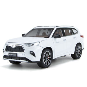 1:24 Toyota Highlander Diecast Model Car Toy Collectible Sound Light Kids Gift