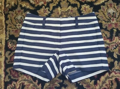 Pantalones Cortos Ann Taylor Náuticos Rayas Tiro Bajo Talla 00P Azul Marino Blanco Elastizados Nuevos con Etiquetas Foto 1 de 4