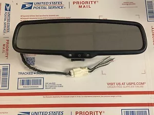 13-15 Honda. Ridgeline Rear view Mirror With Auto Dimm And Backup Display - Picture 1 of 7