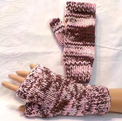  Fingerless Texting gloves/mitts NEW Hand Knit MIXED COLORS fits adults & teens - Image 1 of 3